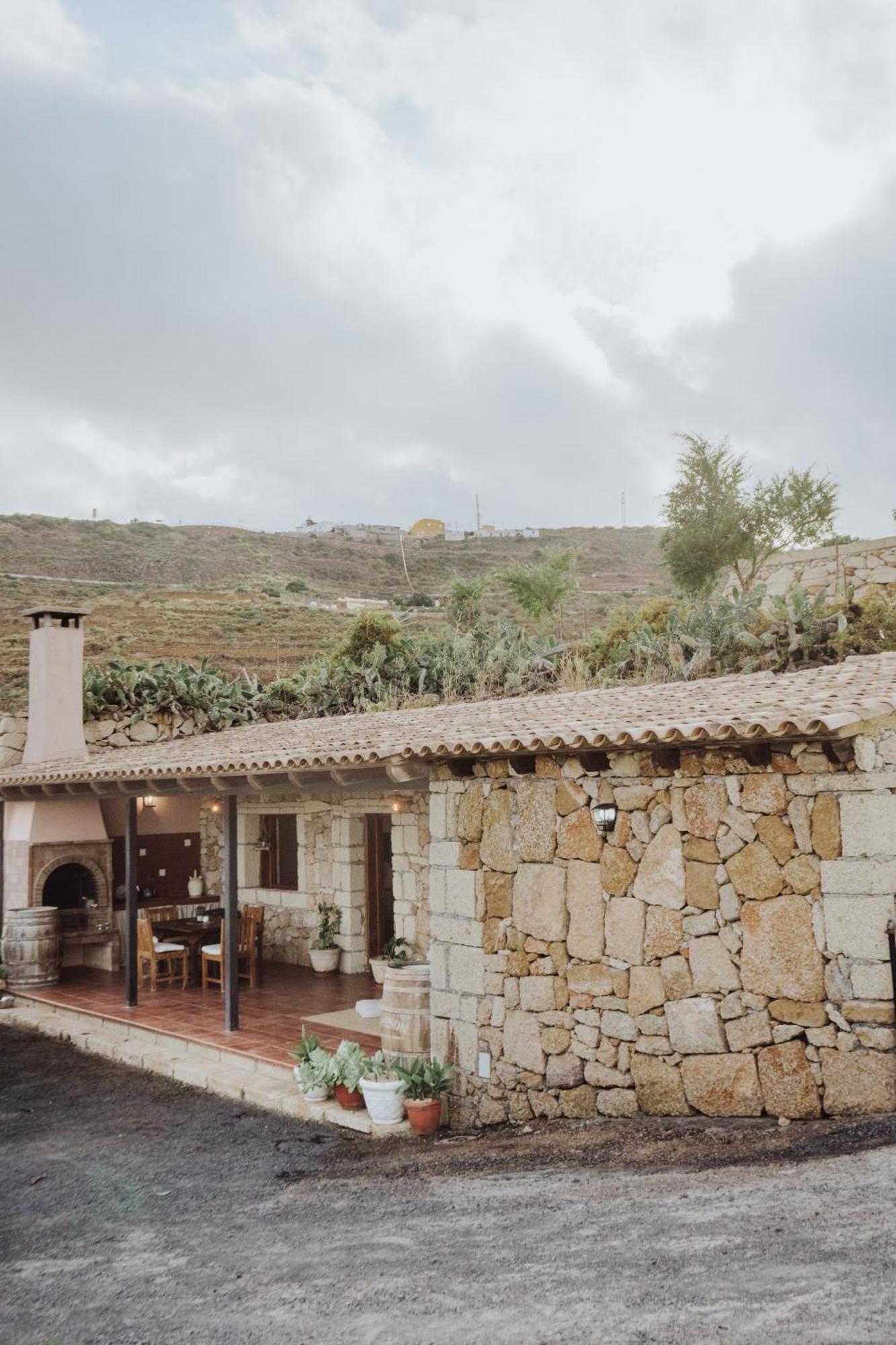Beautiful Olive'S Cave House Villa Arico ภายนอก รูปภาพ