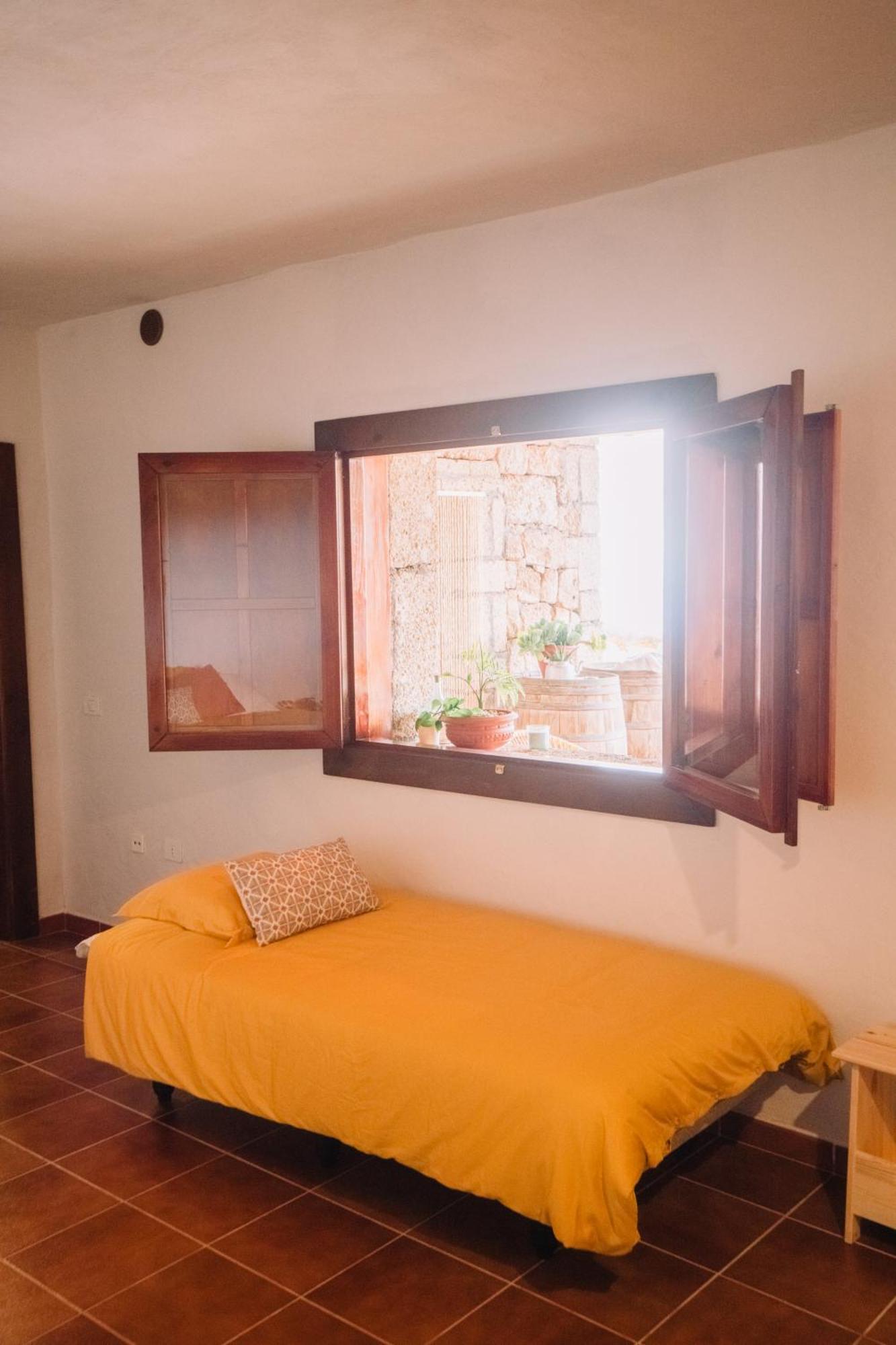 Beautiful Olive'S Cave House Villa Arico ภายนอก รูปภาพ